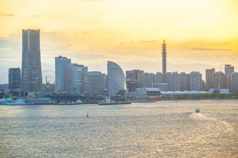 横浜港