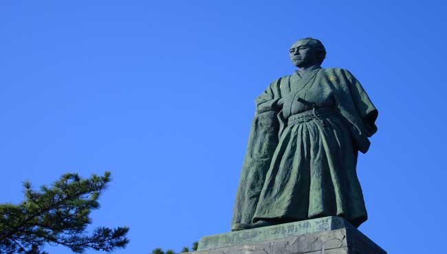 坂本龍馬像